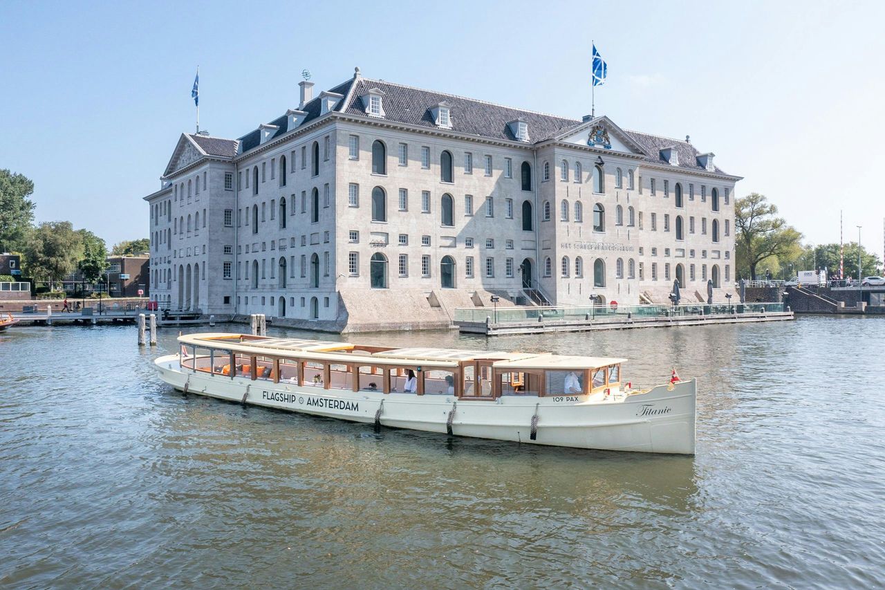 Amsterdam: Flagship Crociera del formaggio e del vino — 8