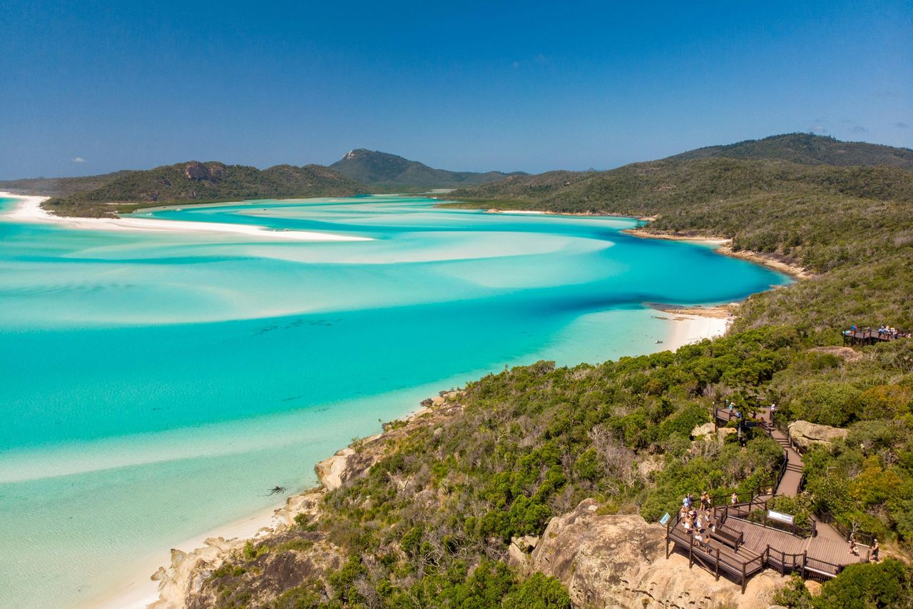 Spiaggia di Whitehaven: Tour in barca da Airlie Beach + tour guidato di Hill Inlet + barbecue — 3