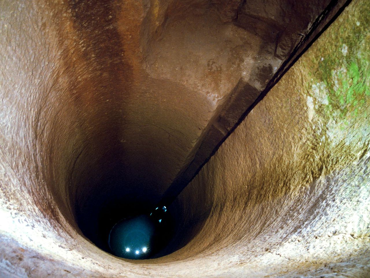 Sistema di Grotte del Pozzo della Cava — 9