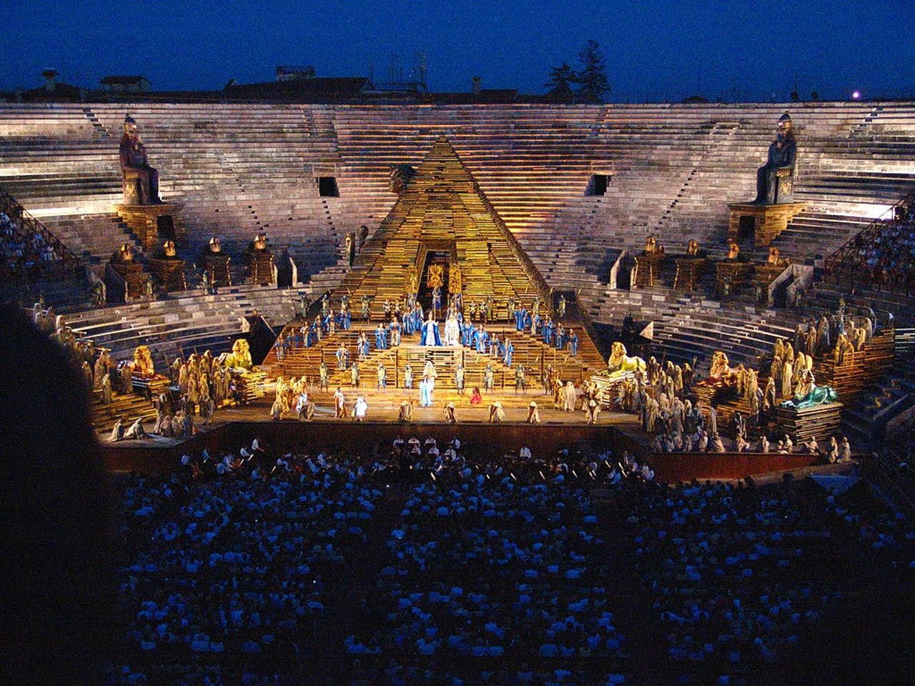 VeronaCardCity Pass da 24 o 48 ore + Salta la coda all'Arena di Verona + Audioguida — 8