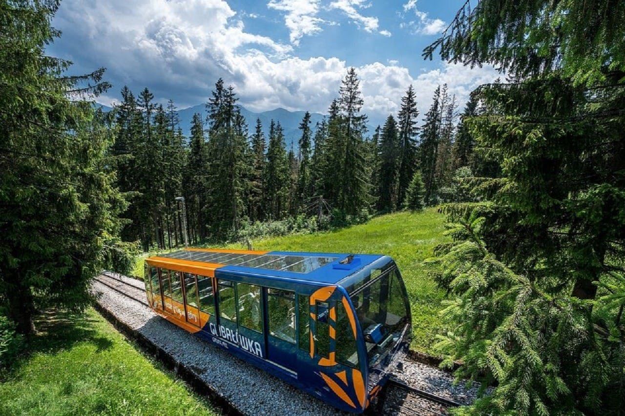 Zakopane: Tour guidato da Cracovia + bagni termali, funicolare e degustazione di cibo — 3