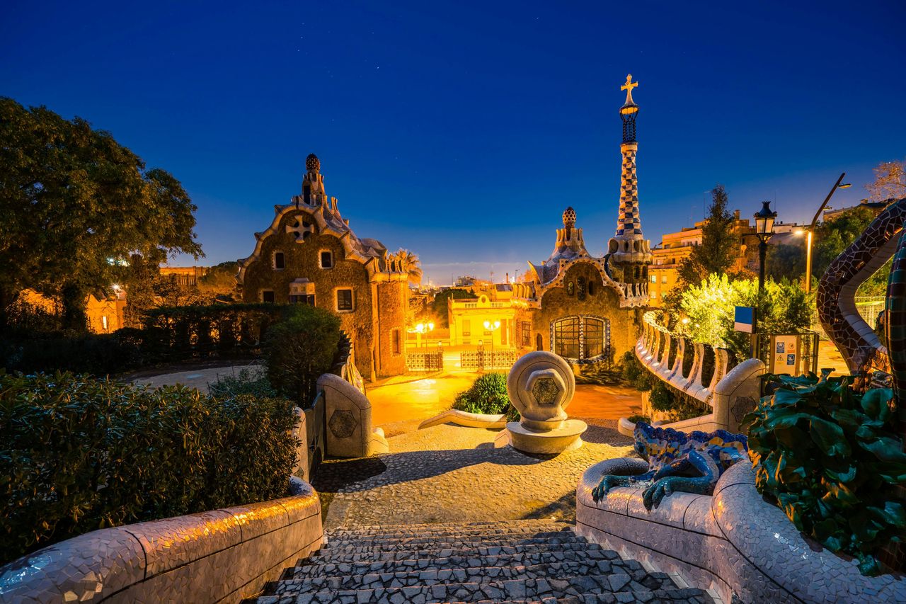 Parc Güell: Biglietto d'ingresso + Tour guidato — 5
