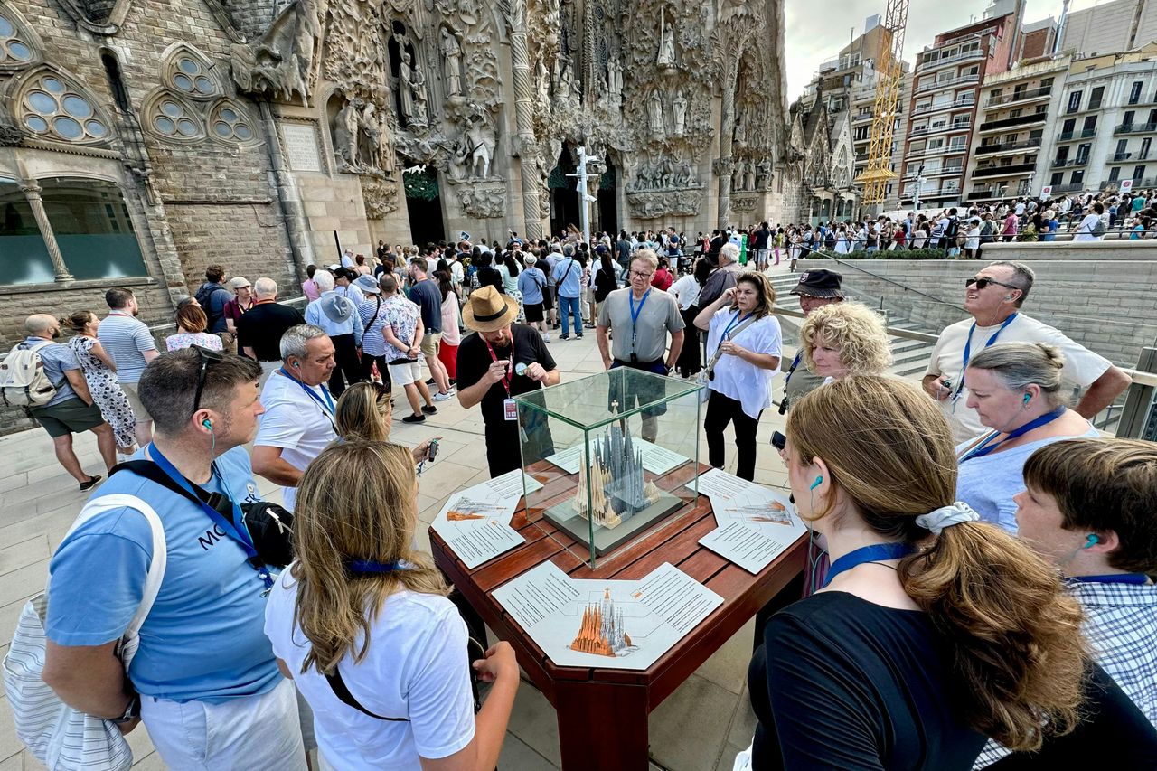Sagrada Familia: visita guidata pomeridiana per piccoli gruppi — 2
