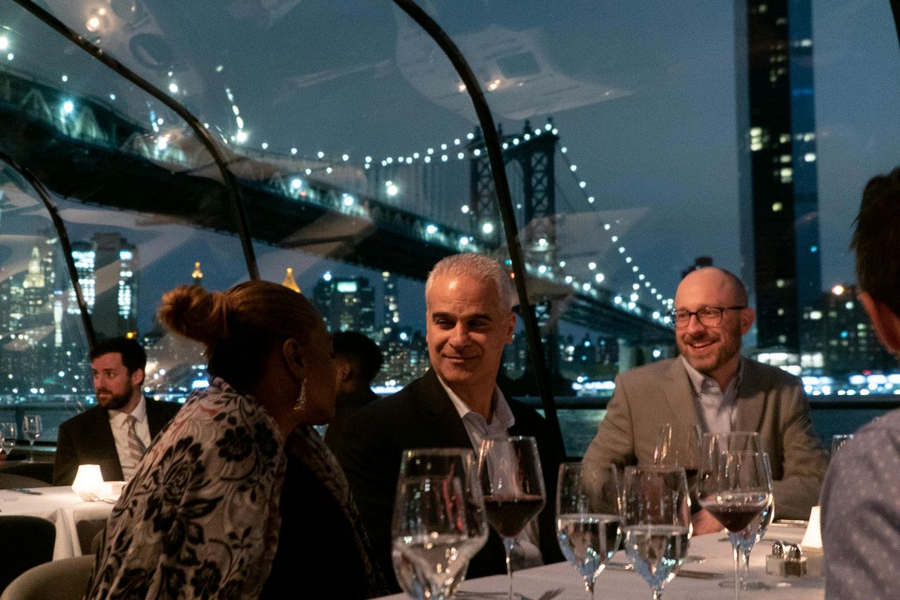 New York: Bateaux New York Tour in barca con cena — 6