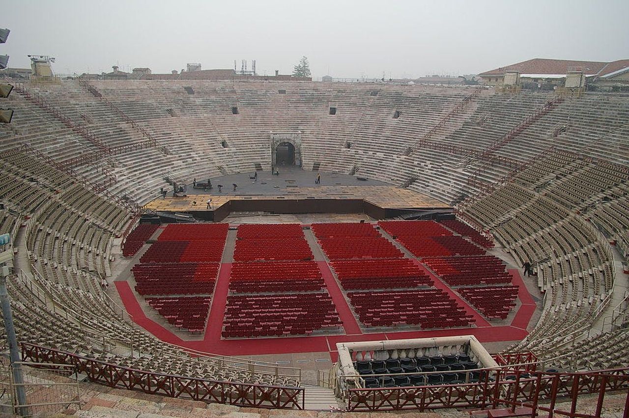 VeronaCardCity Pass da 24 o 48 ore + Salta la coda all'Arena di Verona + Audioguida — 7