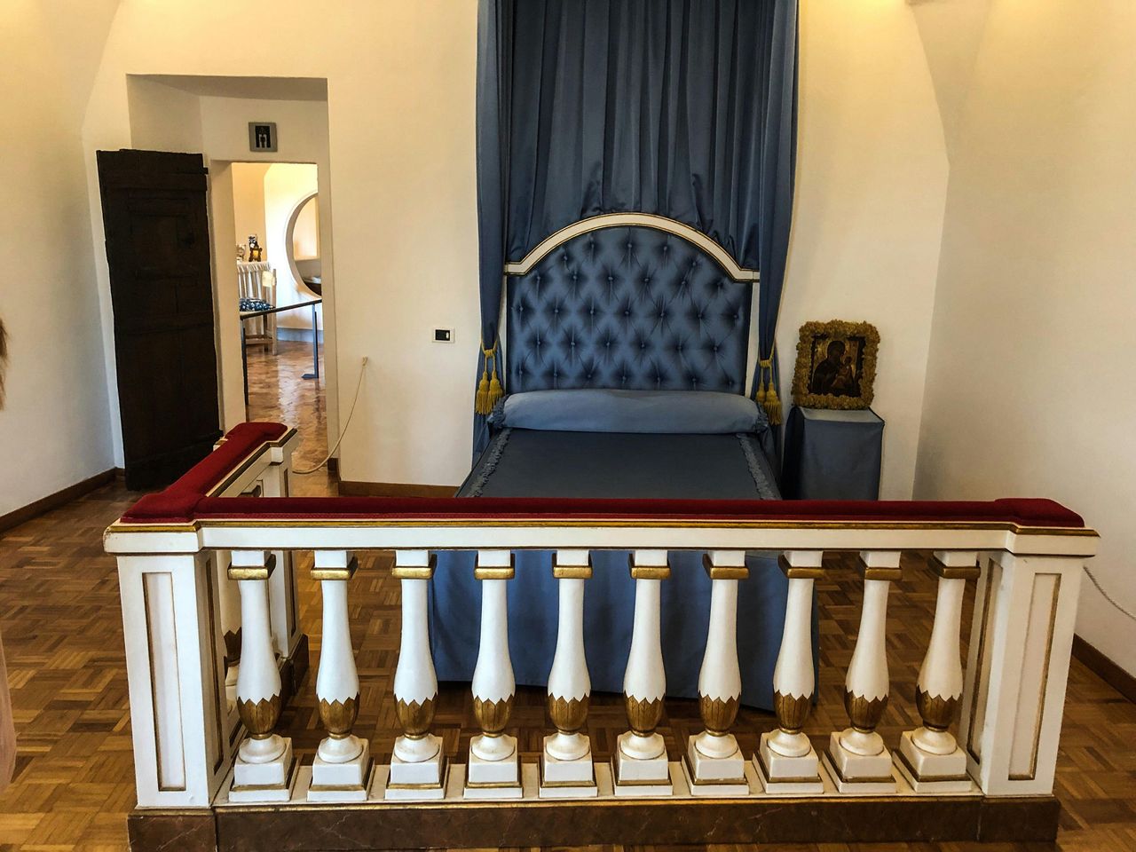 Castello Gala Dalì — 7