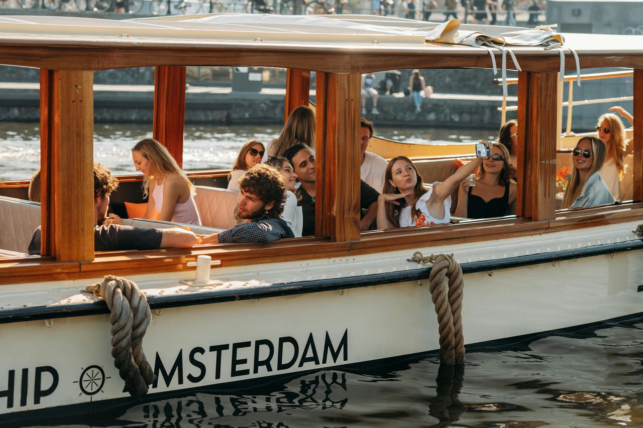 Amsterdam: Flagship Crociera del formaggio e del vino — 4