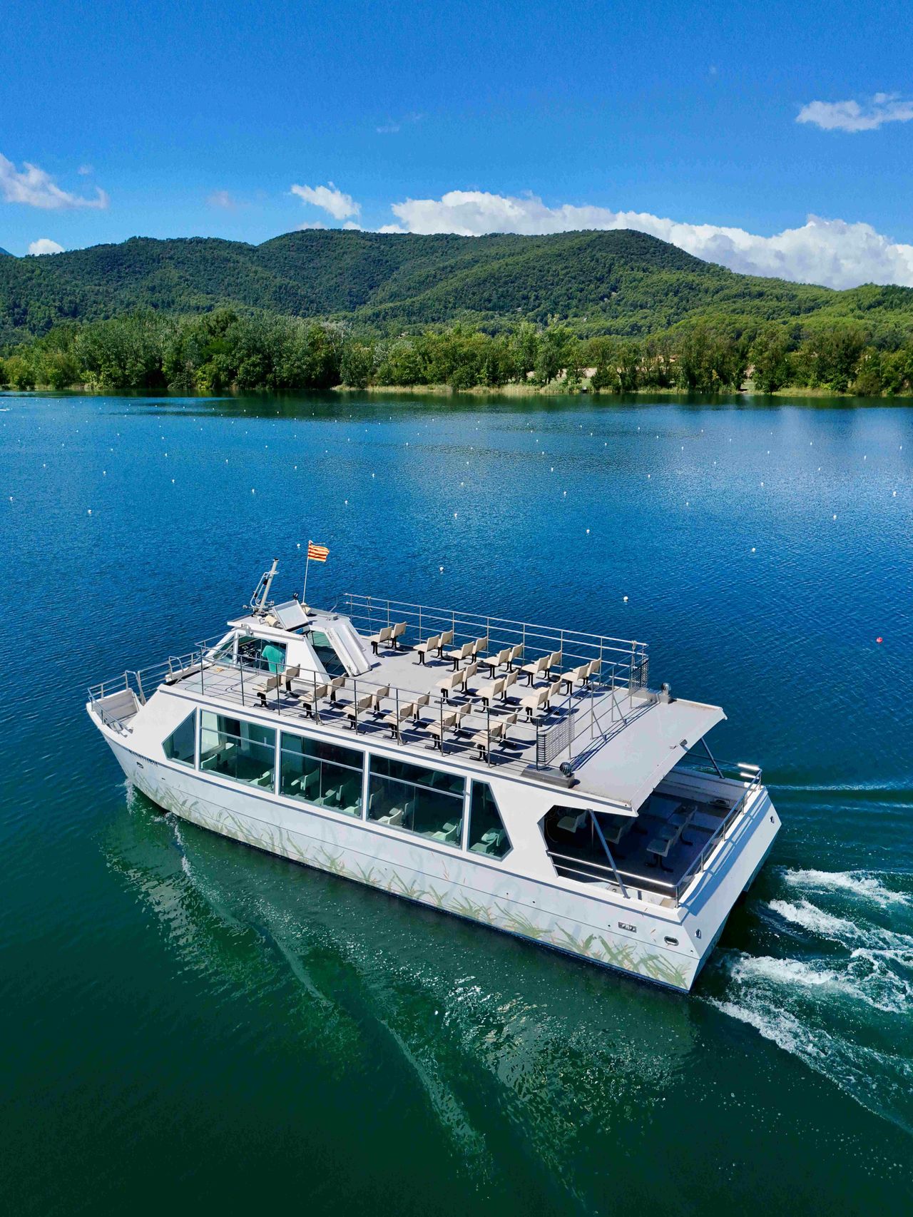 Girona: Tour in barca del Lago di Banyoles — 4