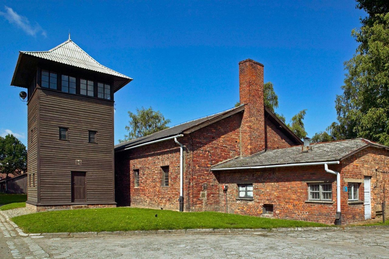 Auschwitz-Birkenau: Tour guidato + Trasporto — 6