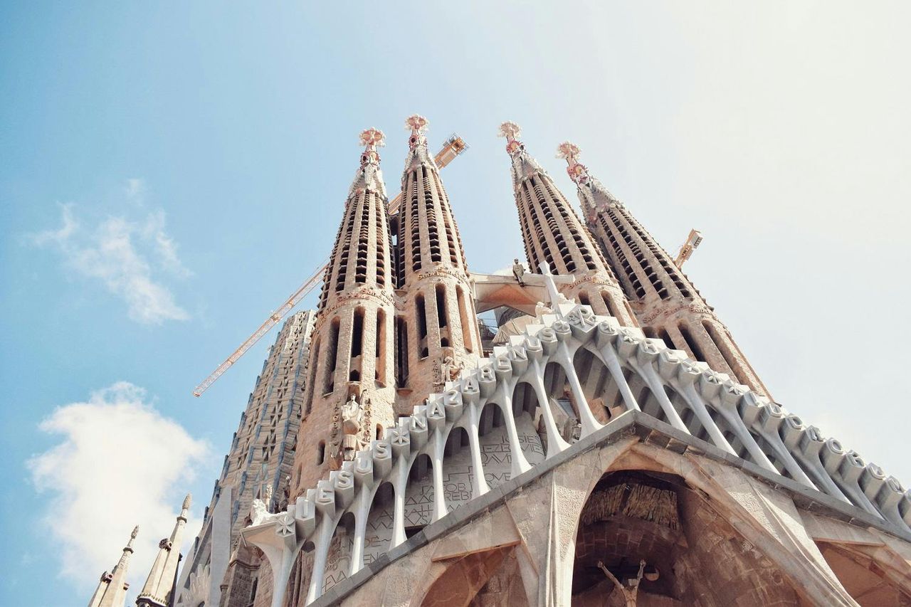 Sagrada Familia: Tour guidato + Accesso alle torri — 2