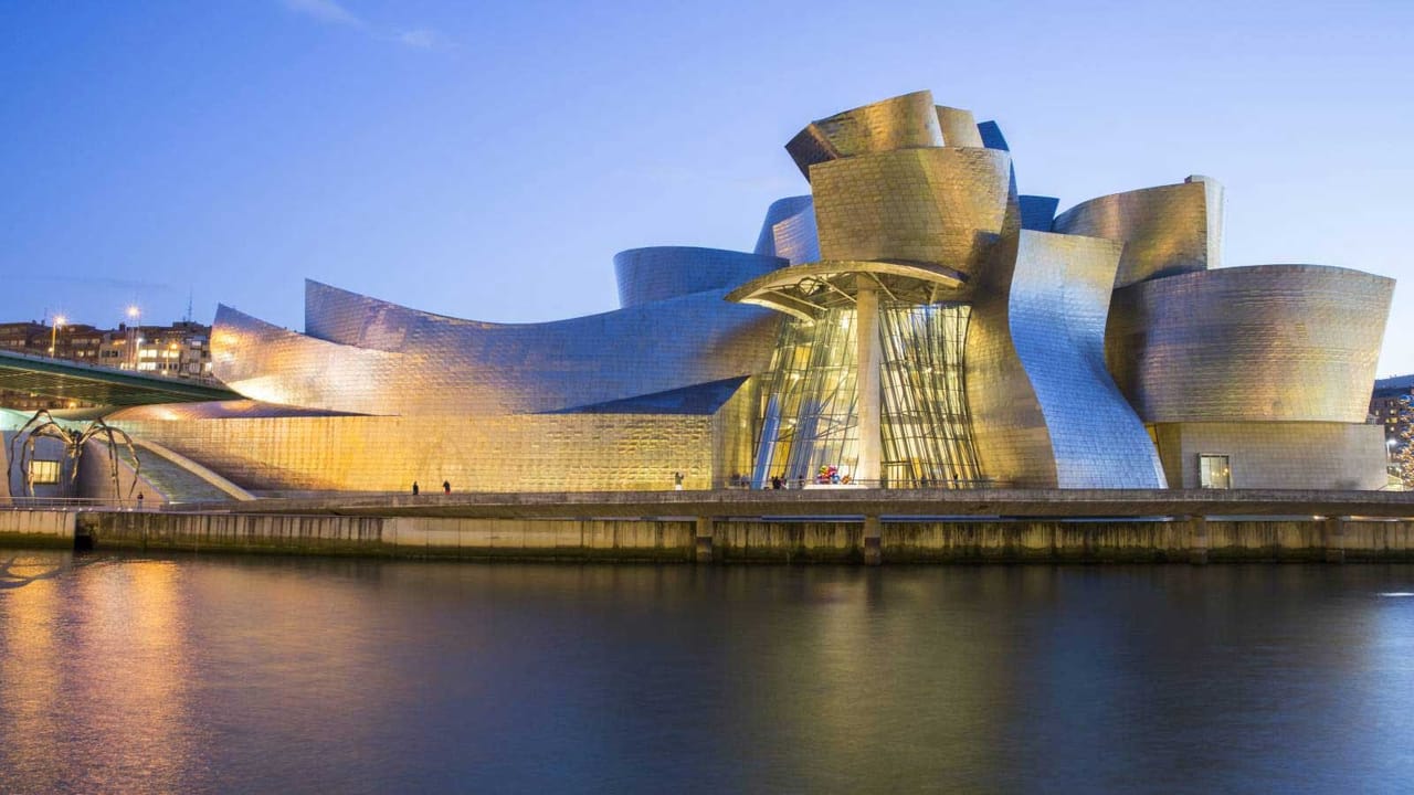 Museo Guggenheim di Bilbao: Biglietto salta-coda + Tour guidato — 3