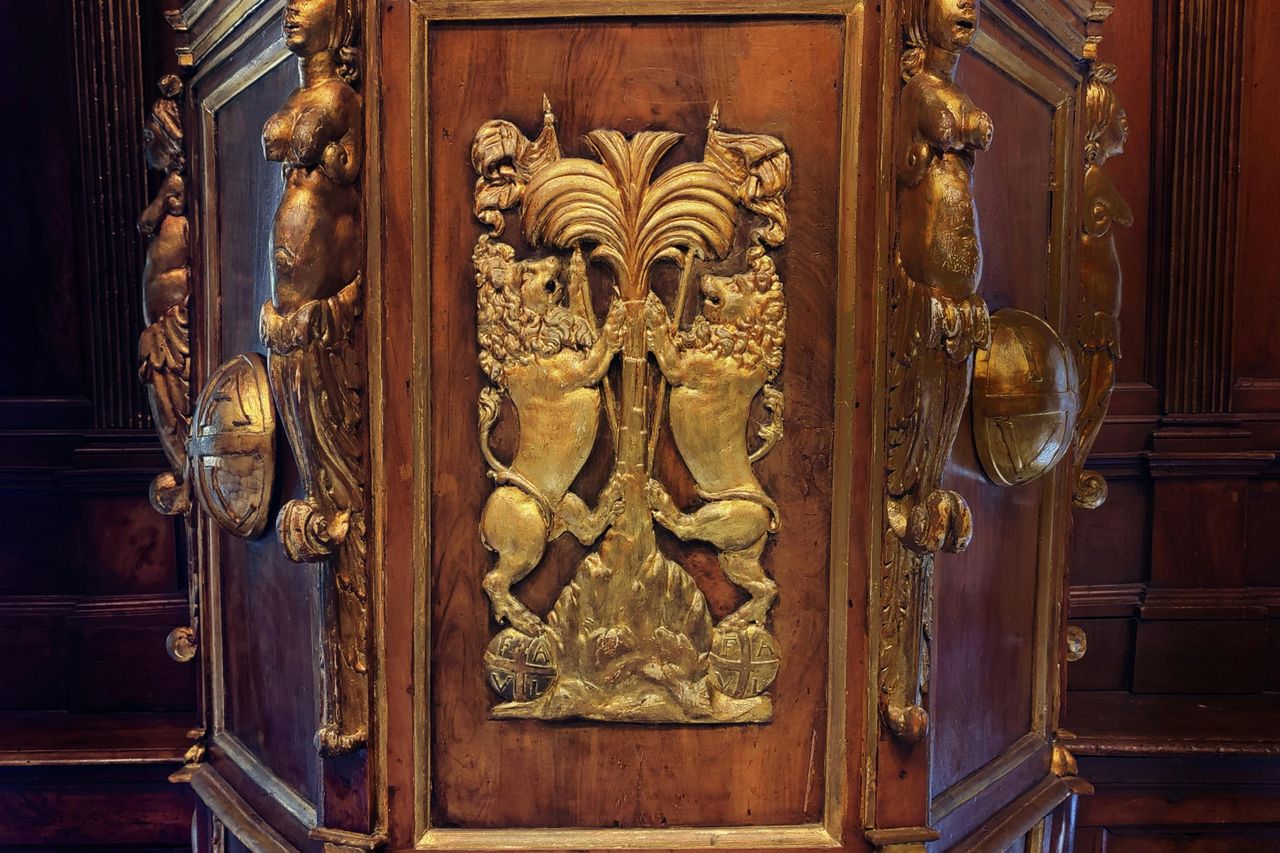 Palazzo dei Priori: Salta la fila — 5