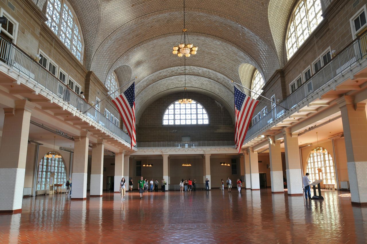 Statua della Libertà ed Ellis Island: Biglietto di ingresso + traghetto di andata e ritorno da Manhattan — 6