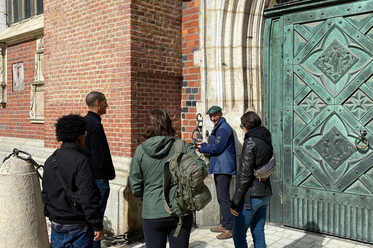 Centro storico di Cracovia: Tour guidato a piedi dei punti salienti — 3