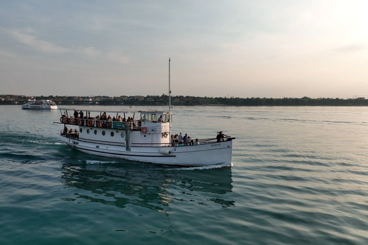 Lago di Garda: tour storico in barca da Peschiera del Garda