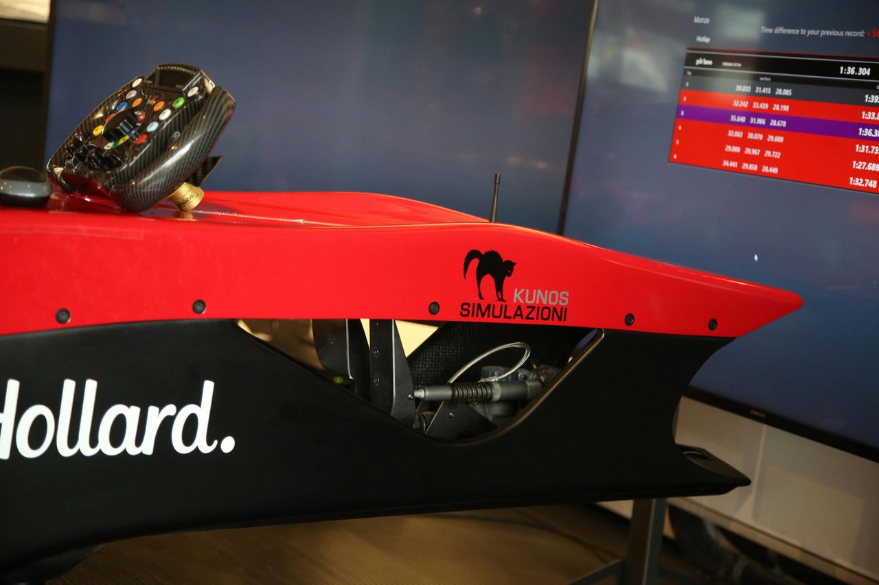 Museo Ferrari Maranello: Biglietto d'ingresso + Simulatore di F1 — 2
