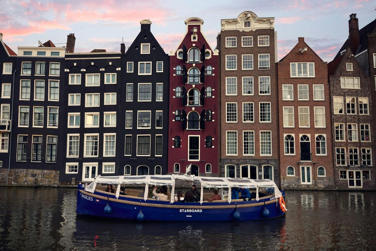Amsterdam: Tour in barca con bevande illimitate — 3