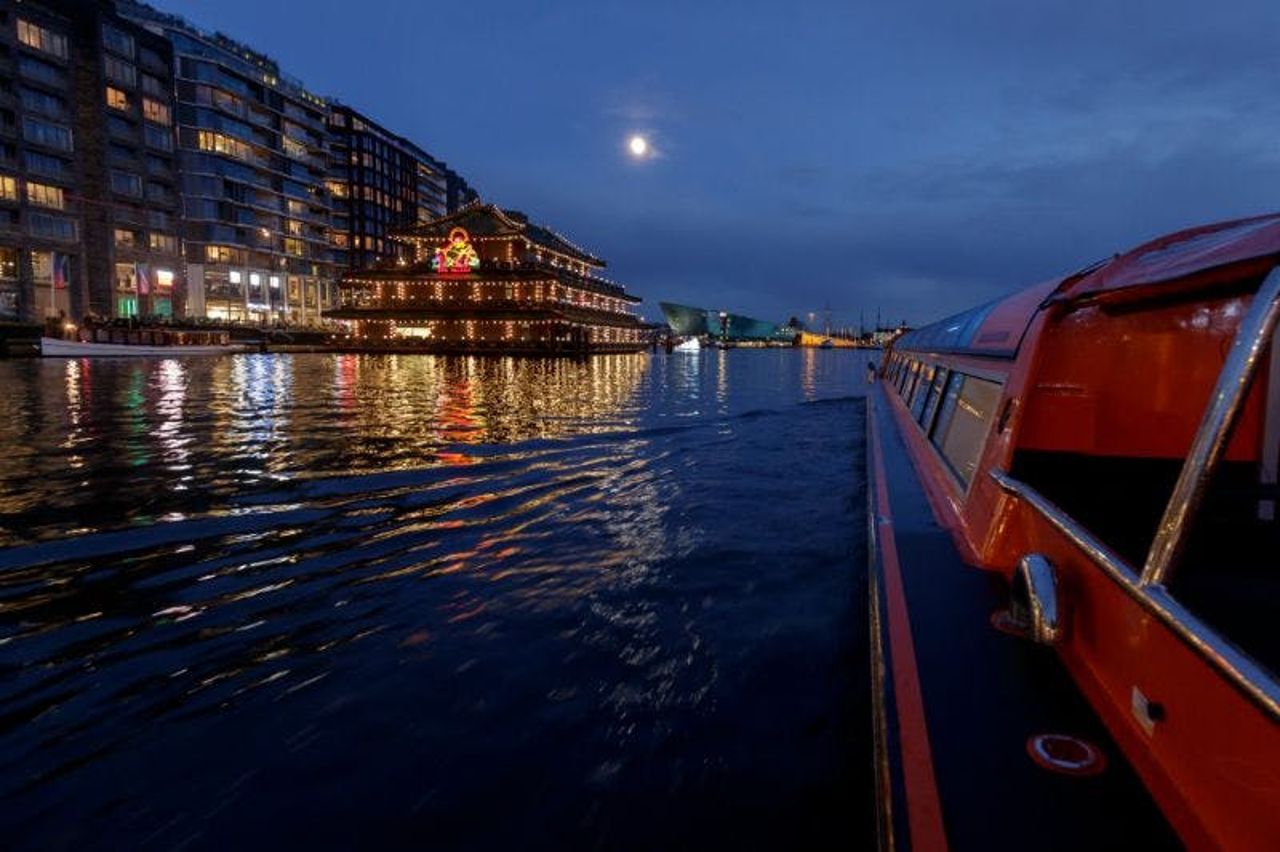 Amsterdam: Lovers Tour in barca serale — 8