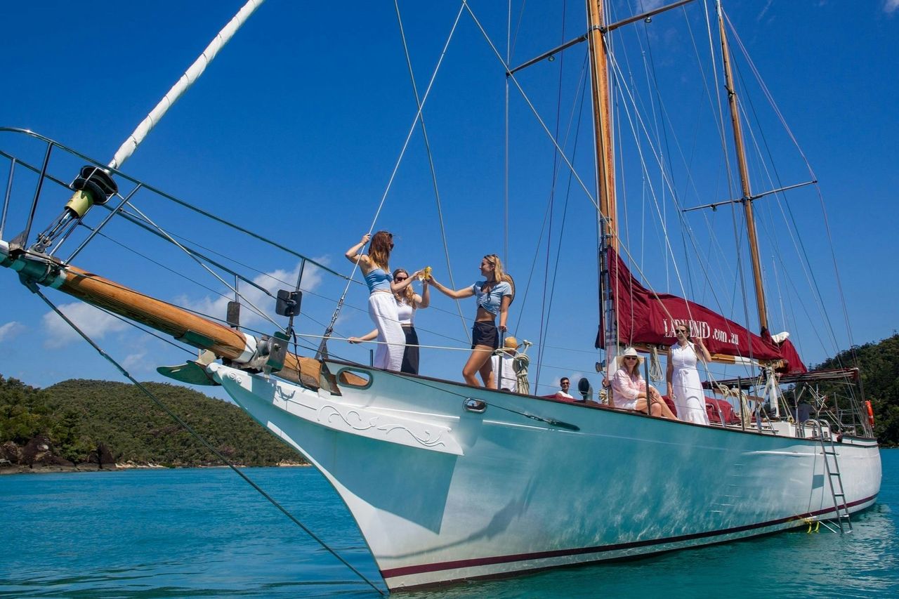 Hook Island: Tour in barca a vela da Airlie Beach + Snorkeling + Pranzo — 4