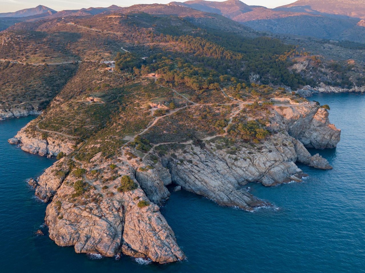 Cap Norfeu: gita in barca con fondo di vetro di 2 ore da Roses o Santa Margarita — 4