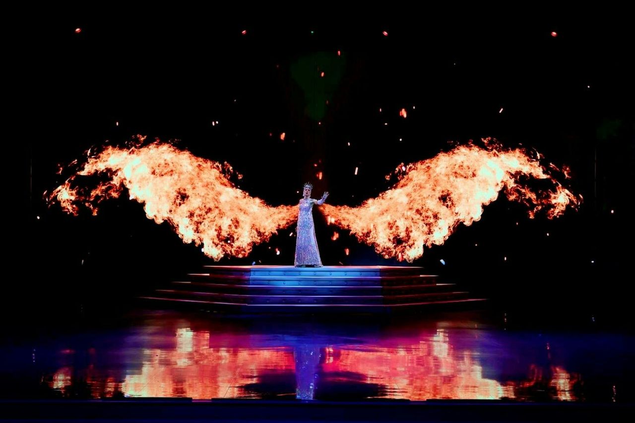Spettacolo di cabaret al Colosseo di Pattaya — 5
