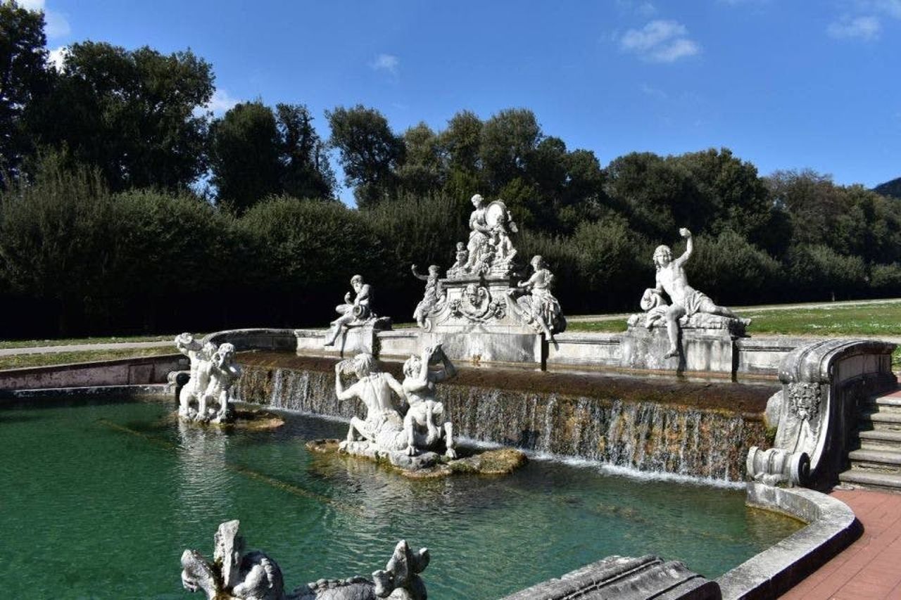 Reggia di Caserta: Biglietto d'ingresso prioritario + Audioguida digitale — 3