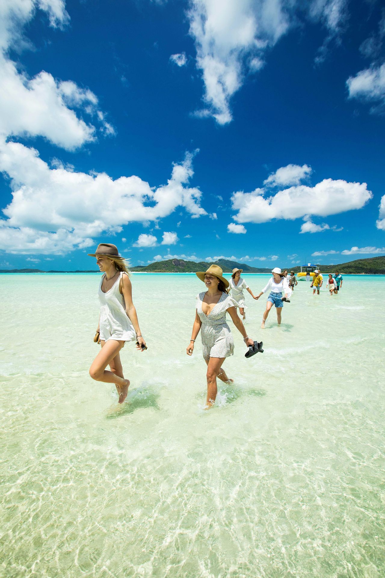 Whitsundays Ocean Rafting e Volo Panoramico — 6