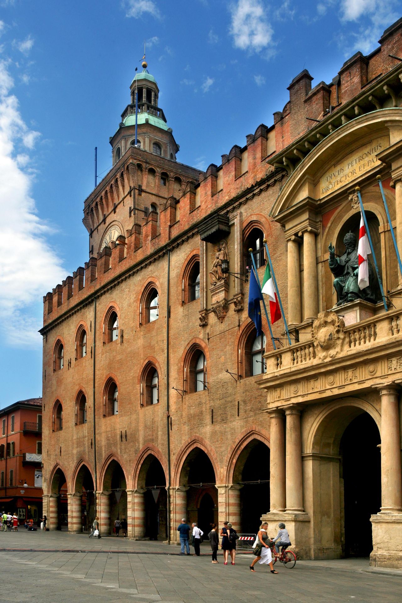 Torre dell'Orologio di Bologna e Collezioni Comunali d'Arte + Degustazione — 2