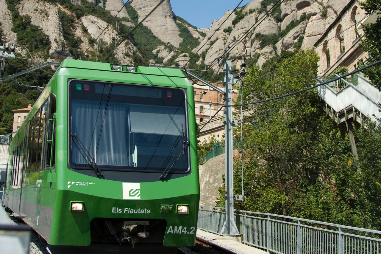 Montserrat: Tour guidato da Barcellona con ferrovia a cremagliera + spettacolo corale — 5
