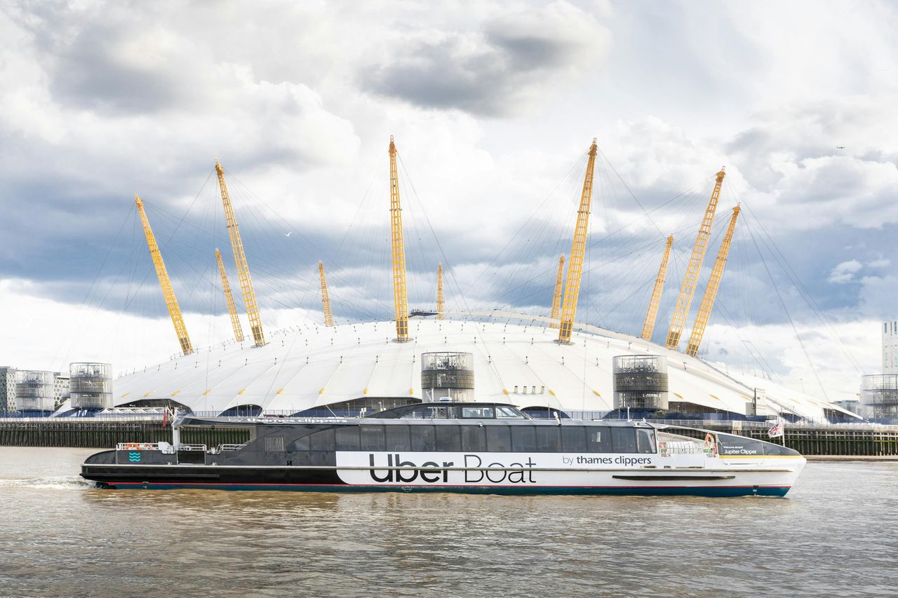 Uber Boat by Thames Clippers: 1 giorno Hop-on Hop-off e funivia di Londra — 2