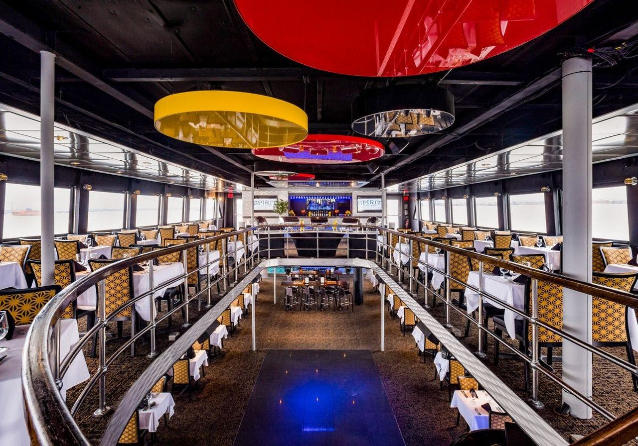 New York: Tour in barca con pranzo firmato — 7