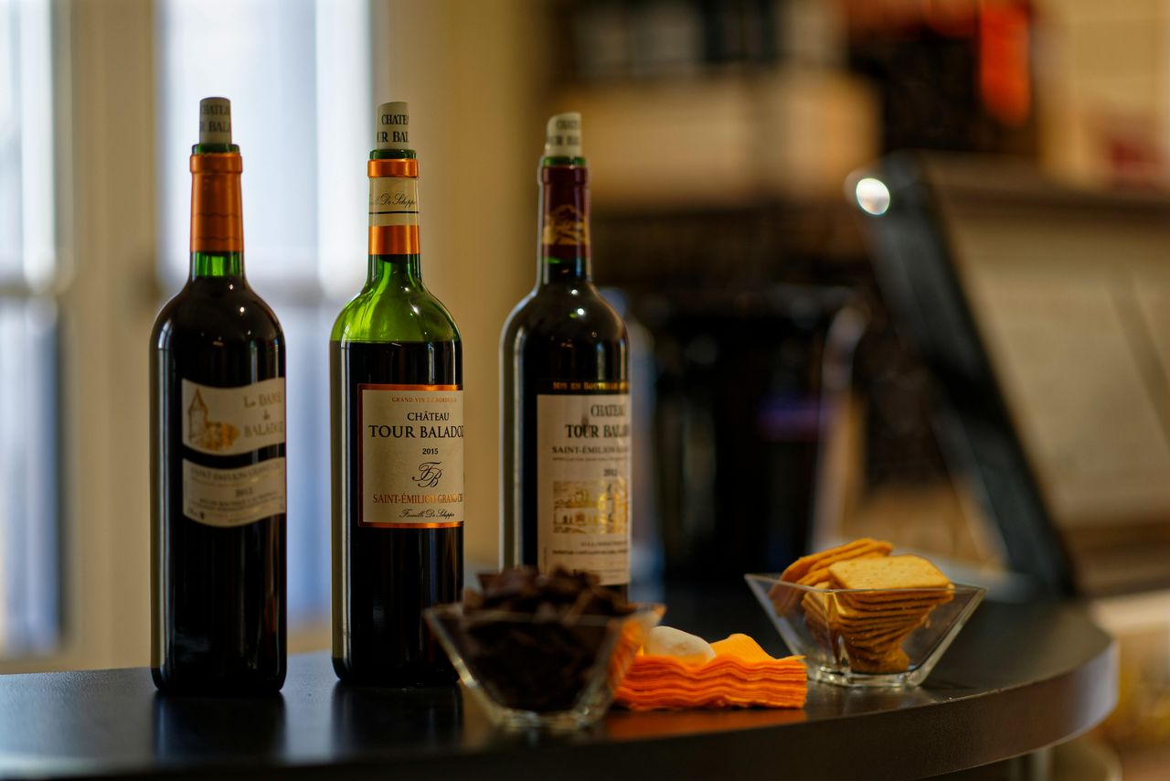 Château La Croizille: Tour Guidato + Degustazione di Vini — 3