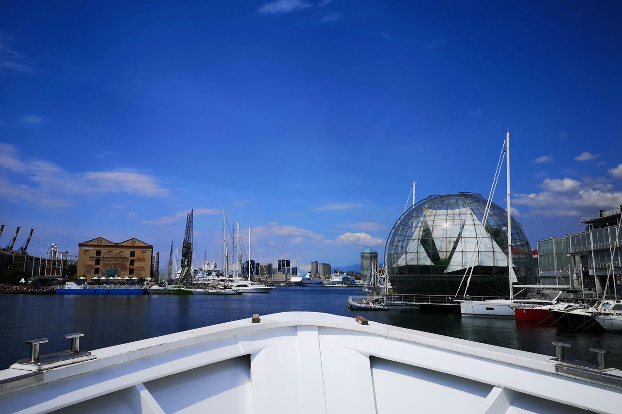 Tour del porto di Genova in barca