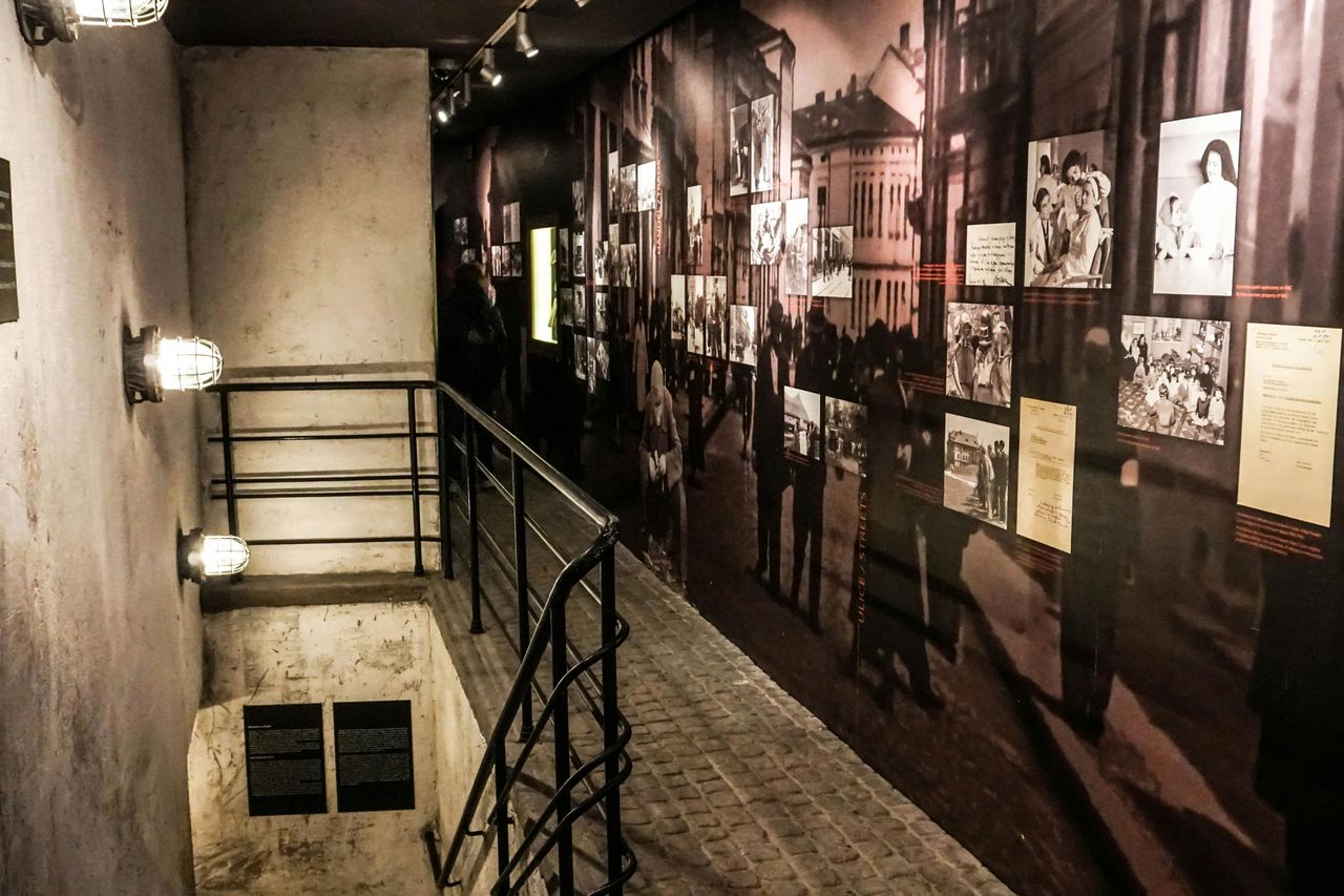 La fabbrica di smalto di Oskar Schindler: Biglietto con accesso rapido — 8