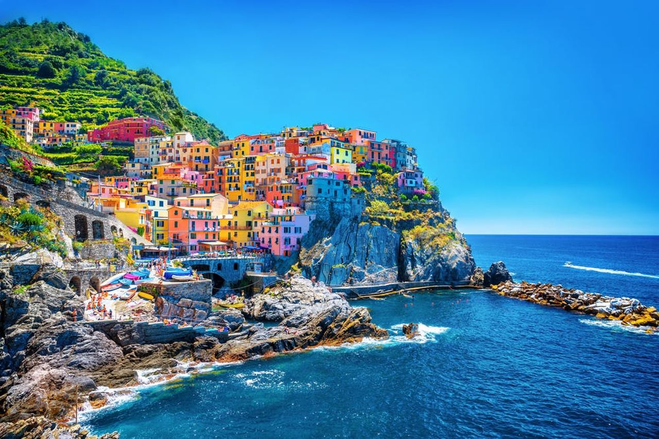 Tour in barca delle Cinque Terre + Snorkeling + Pranzo a Monterosso
