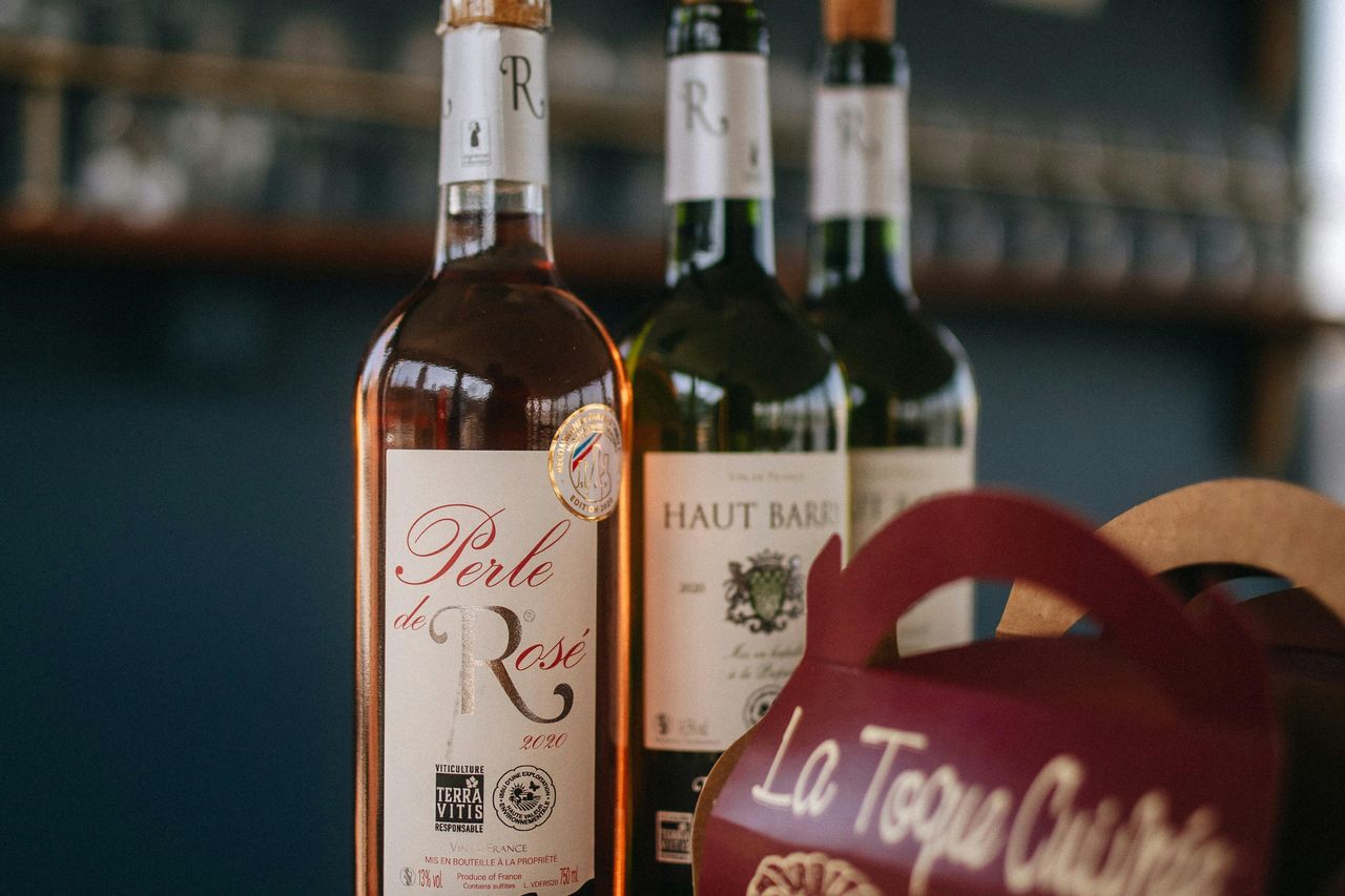 Bordeaux: crociera guidata sulla Garonna con un drink e un canelé — 3