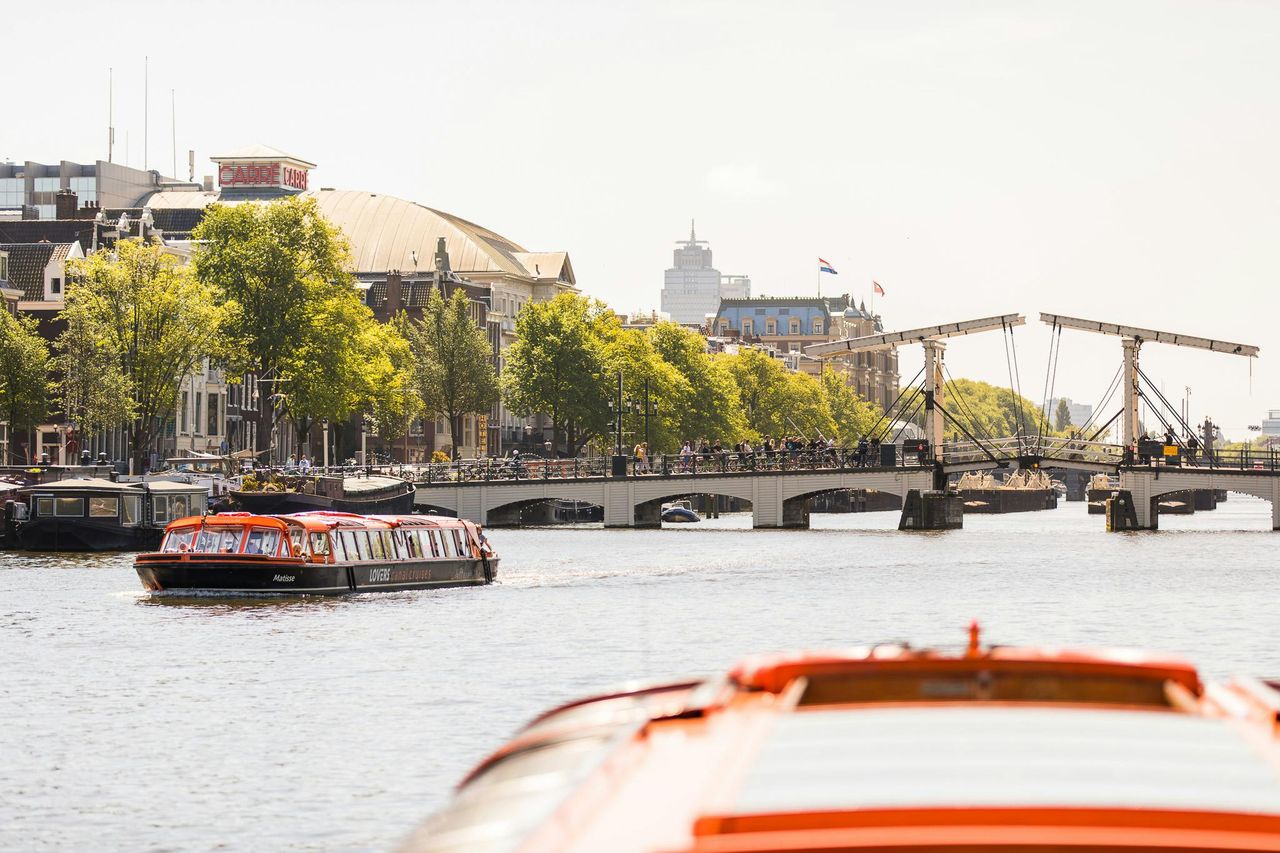 Amsterdam: Lovers Tour in barca sui canali dalla Stazione Centrale — 3