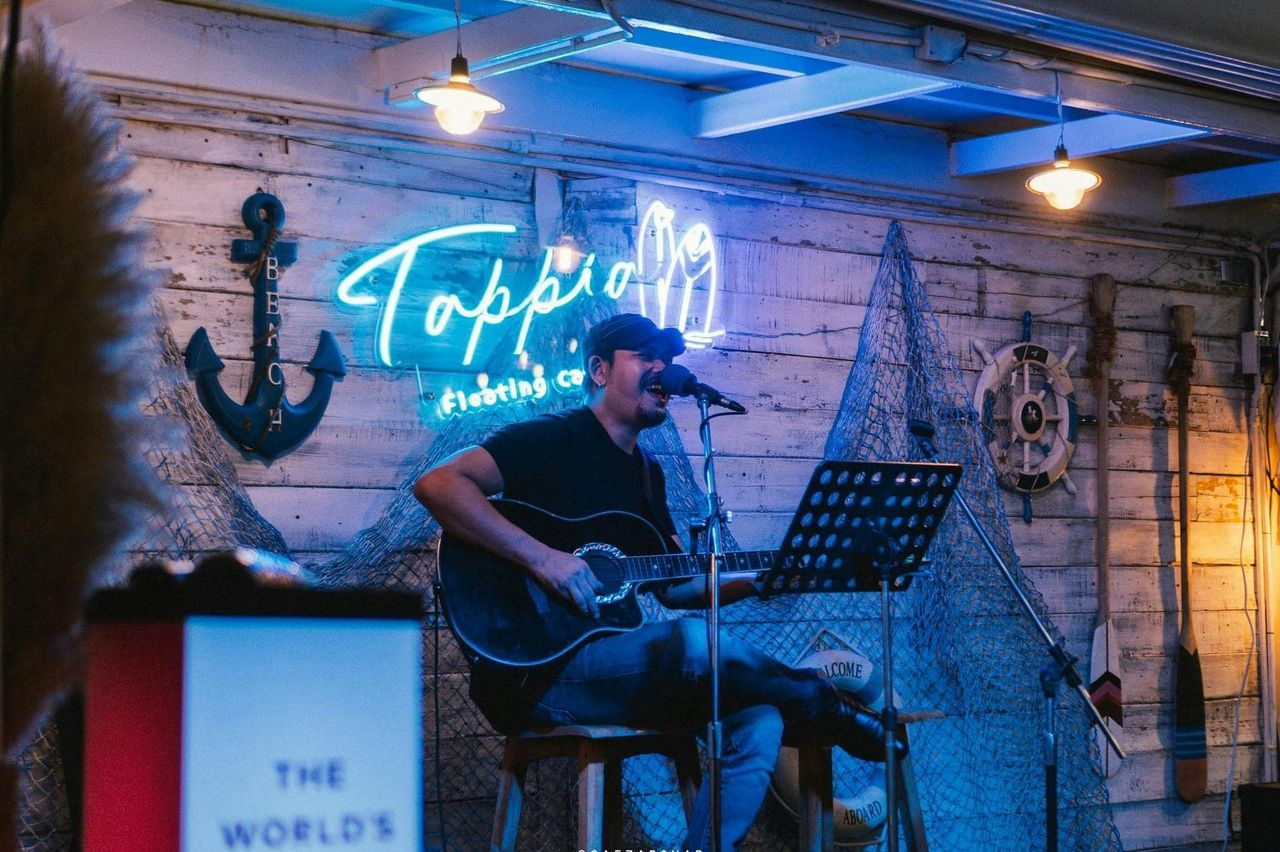 Tappia Floating Cafe Pattaya: Bevanda + Pesca al calamaro + Trasferimenti — 8