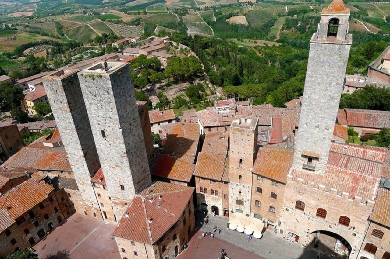 San Gimignano: Gita in giornata da Firenze + Degustazione di vini e pranzo — 4