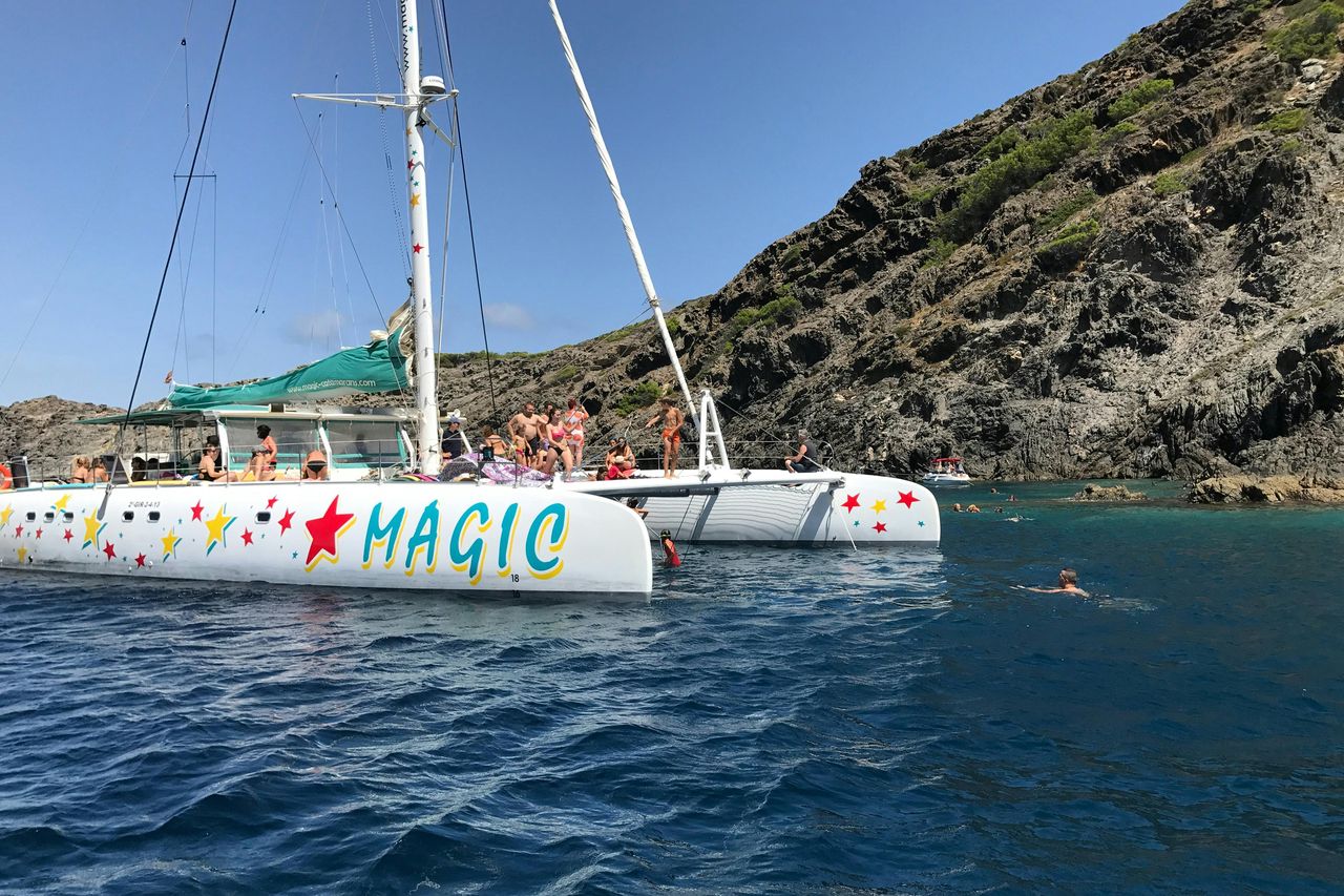 Parco Naturale di Cap de Creus: Gita in catamarano da Roses