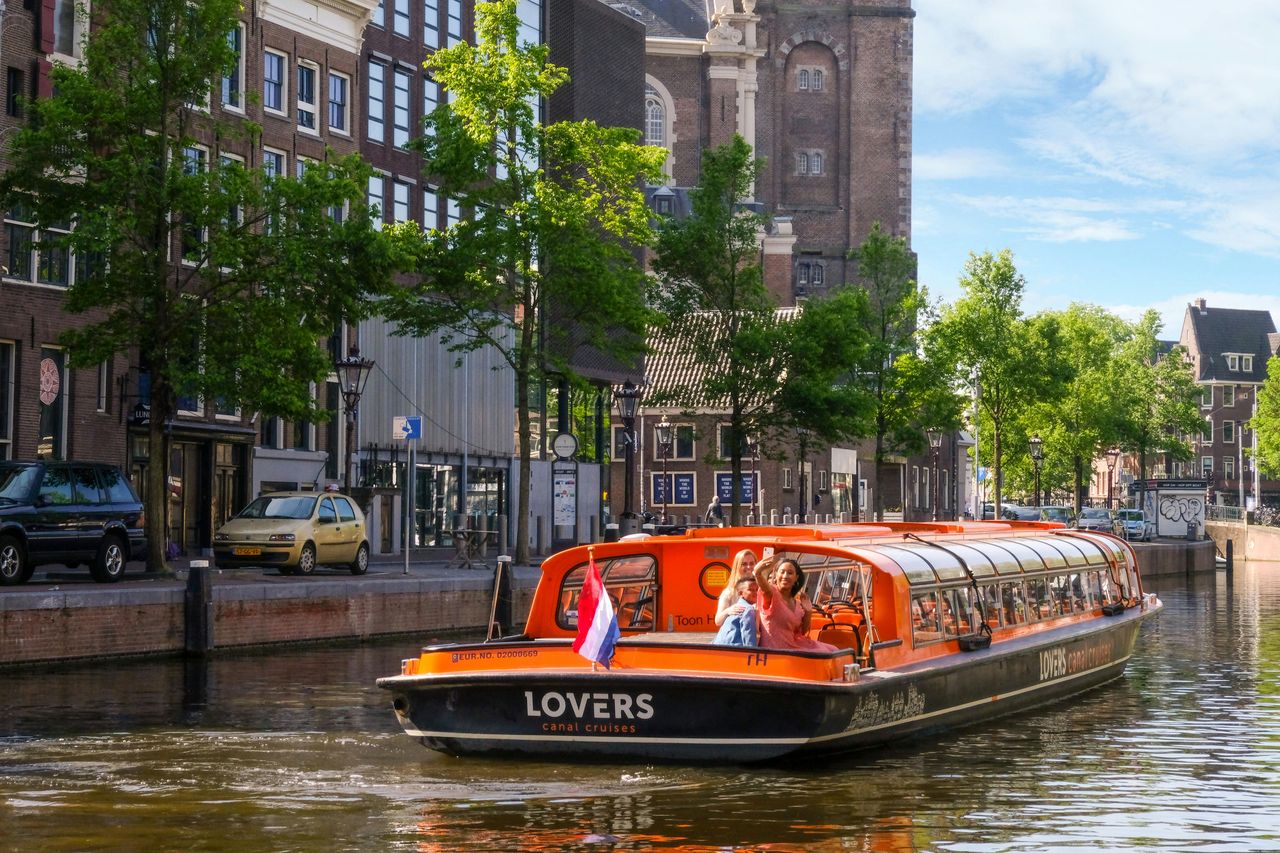 Amsterdam: Lovers Tour in barca sui canali dalla Stazione Centrale — 6