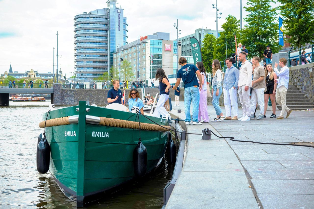 Amsterdam: Tour in barca sui canali + bevanda opzionale
