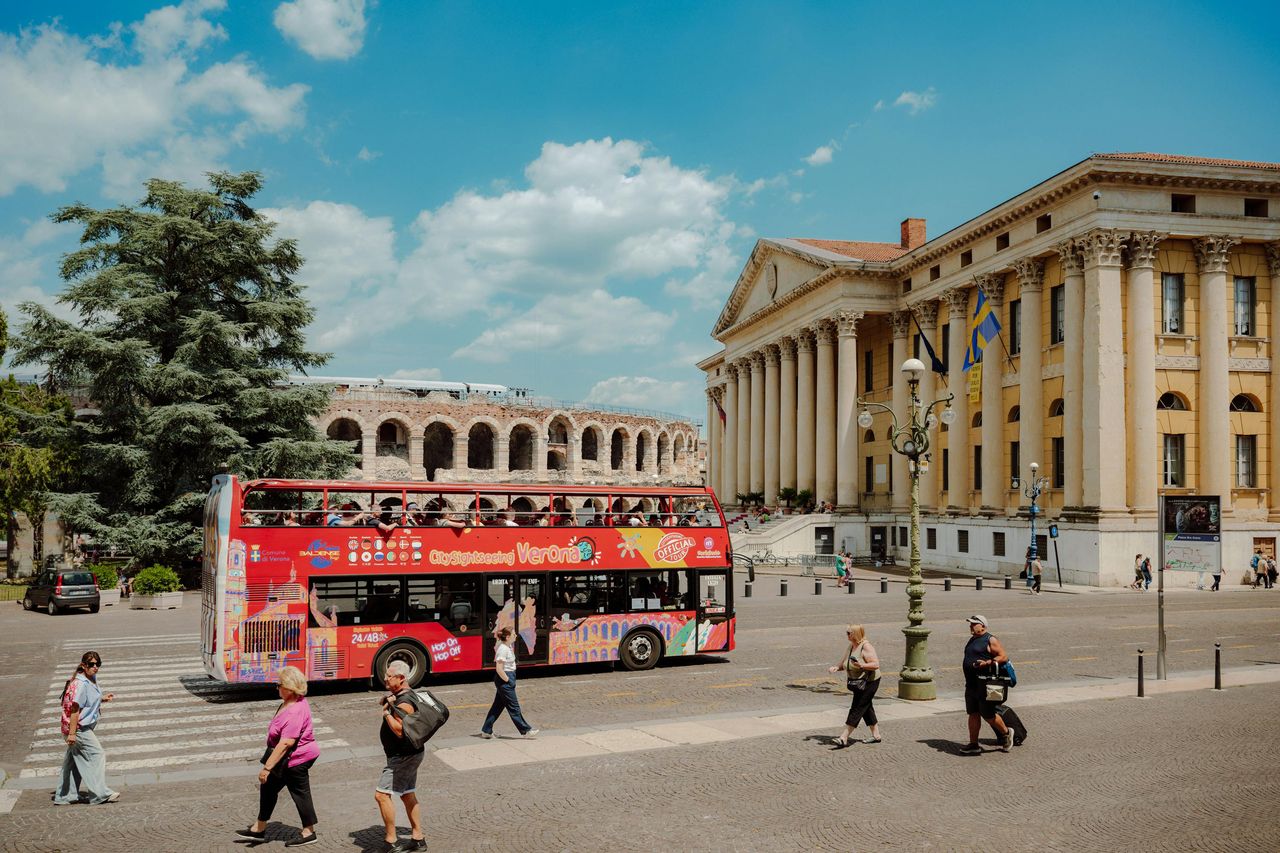 Bus Hop-on Hop-off Verona