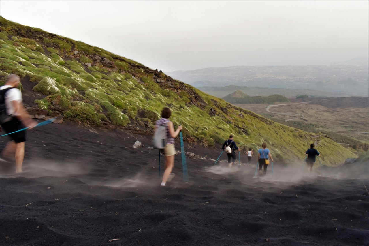 Escursione sull'Etna al mattino o al tramonto e visita alla Grotta della Lava — 4