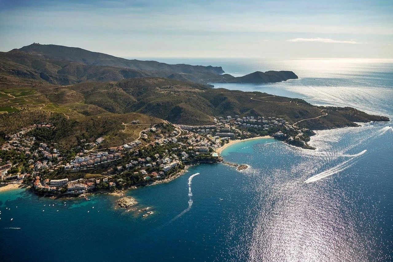 Cala Murtra: Tour serale in barca da Roses + Guida audio — 7