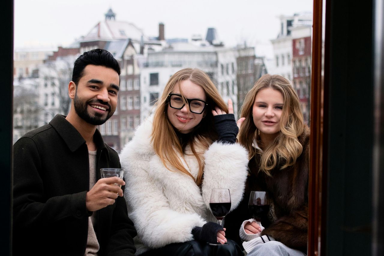 Amsterdam: Tour guidato in barca + Cocktail e Waffle — 6