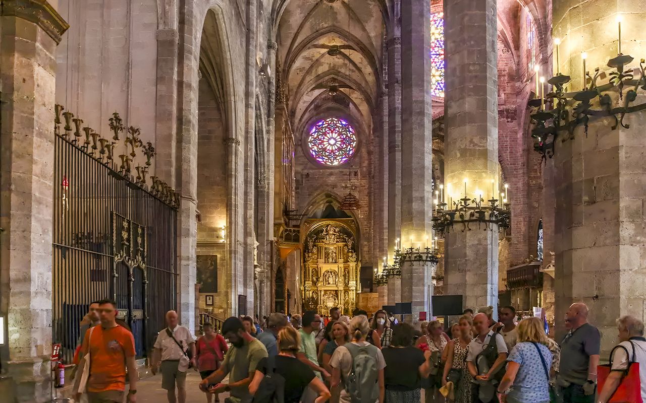 Tour guidato della cattedrale e del centro storico di Palma di Maiorca — 3