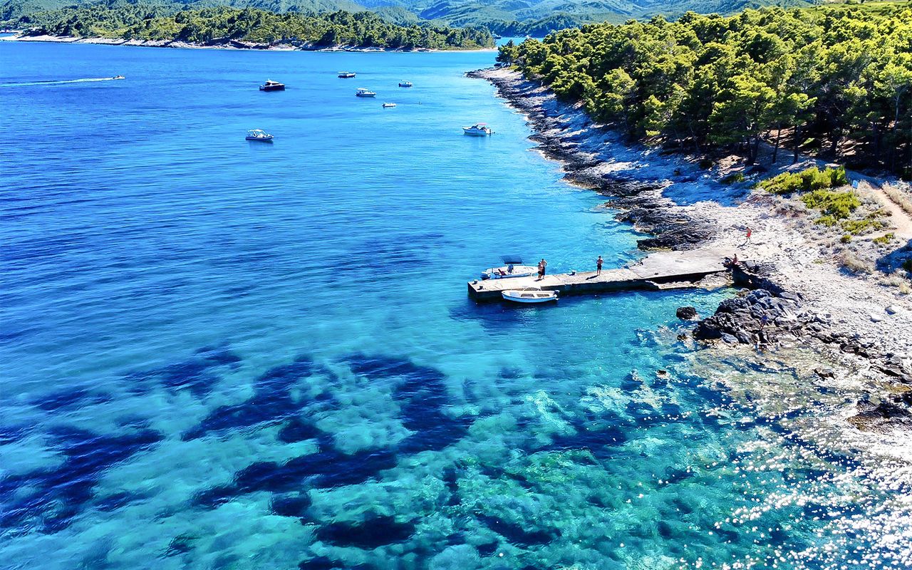 Isola di Korcula: tour in un gruppo piccolo privato con snorkeling, relitto di una nave e spiagge nascoste — 3