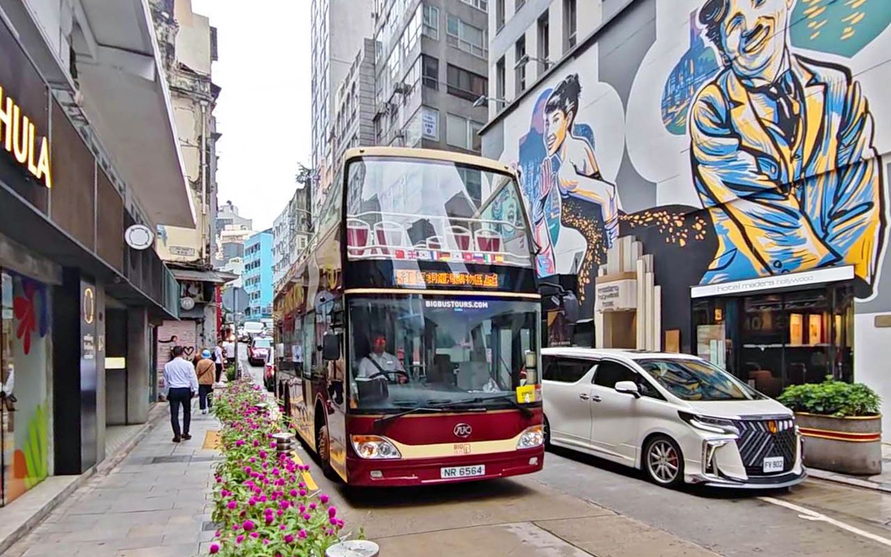 Big Bus: tour in autobus Hop-on Hop-off di Hong Kong con trasferimento in traghetto da Victoria Harbor — 3