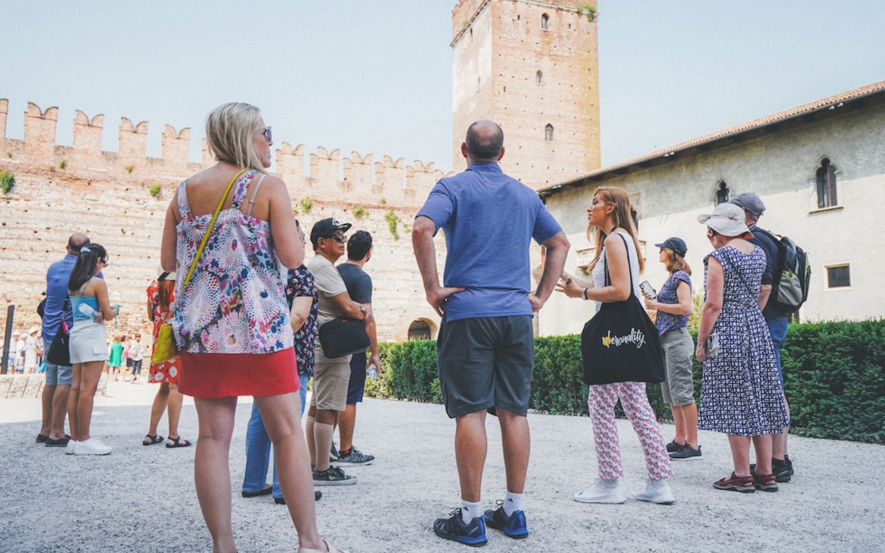 Tour a piedi di Verona con biglietti Salta la Fila per l'Arena — 2